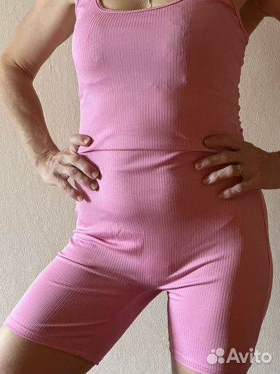 Комбинезон спортивный для фитнеса