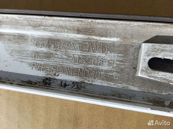 Peugeot 407 молдинги 96445549XT/550/551/552XT