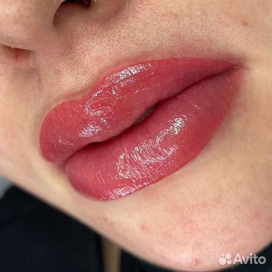 Перманентный макияж татуаж губ