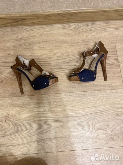 Туфли женские Mario