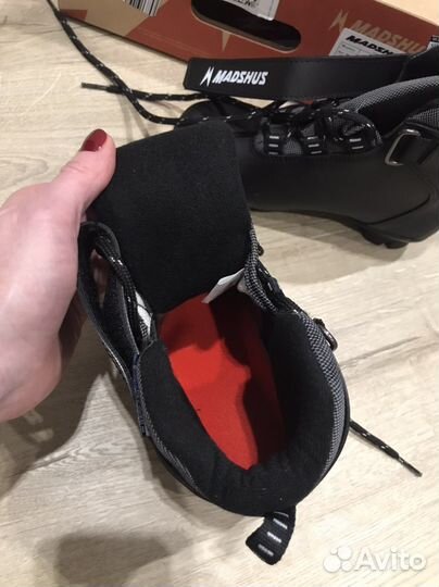 Лыжные ботинки madshus 33 размер