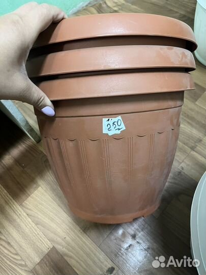 Кашпо горшок для цветов