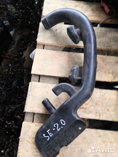 Воздухозаборник Nissan Qashqai J10 2.0 MR20