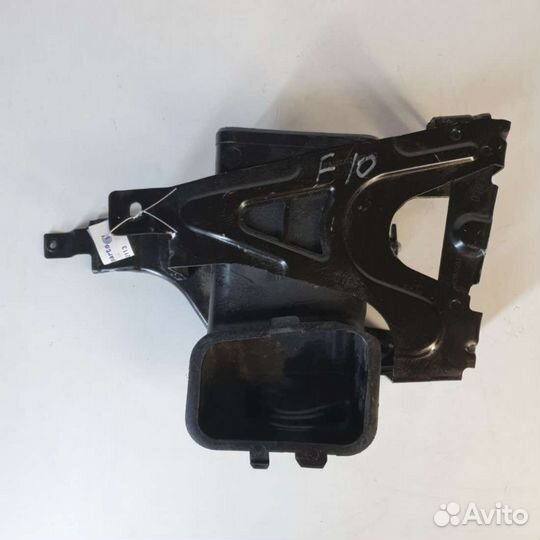 Воздуховод 7577471 BMW 5 F10/F11/GTF07 4.4 Бензин
