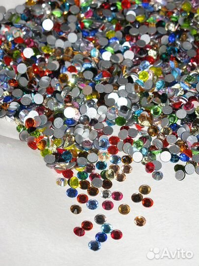 Стразы swarowsky 1440 шт галлография
