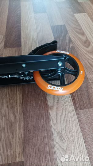 Продам самокат детский до 80кг