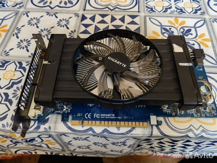 Видюха на 1 гб