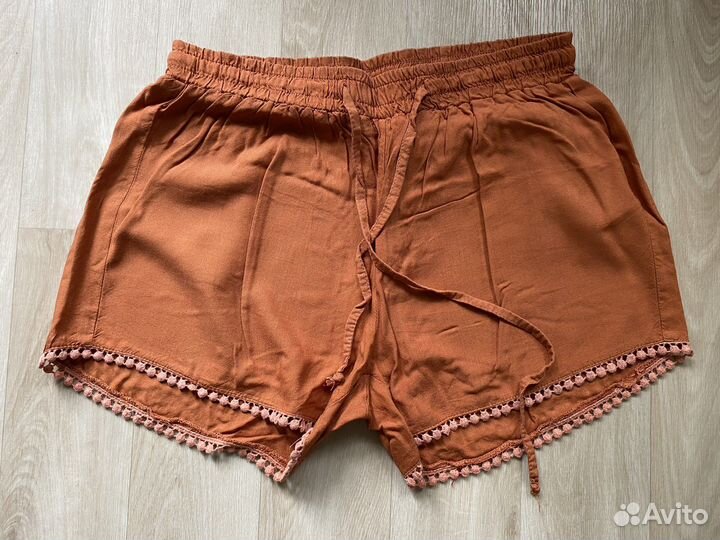 Шорты женские