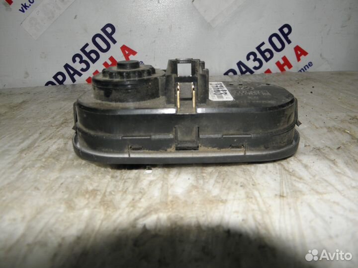 Блок управления светом LADA Kalina 2007 1118037098