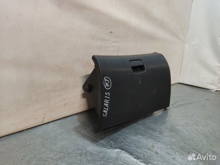 Бардачок Hyundai Solaris седан G4FC 2011