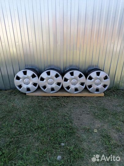 Диски r15 4 112 с колпаками