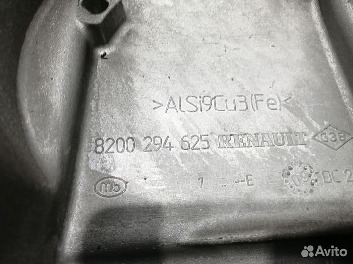 Крышка грм двигателя K4M Рено, Ниссан