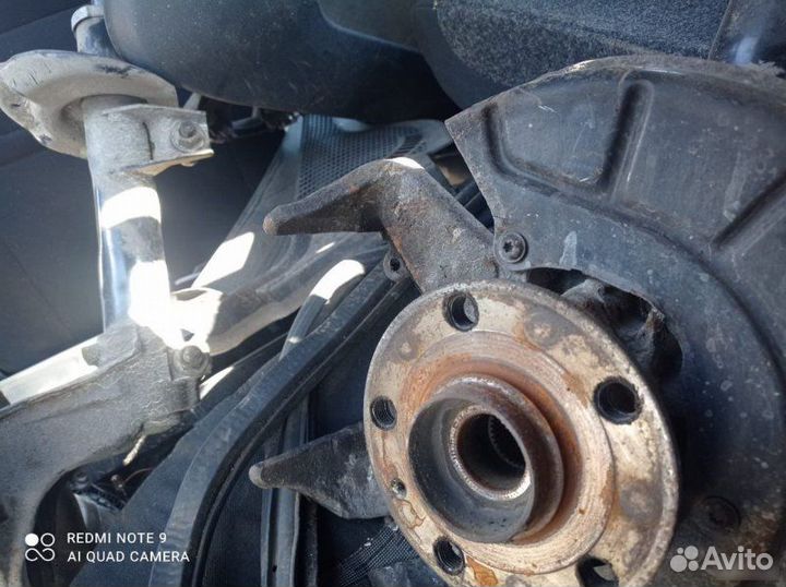 Кулаки поворотные Skoda Octavia A5 2010