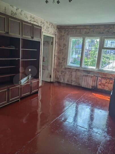 3-к. квартира, 49 м², 1/5 эт.