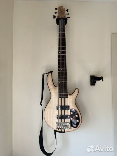 Бас-гитара Cort Artisan A6 Plus