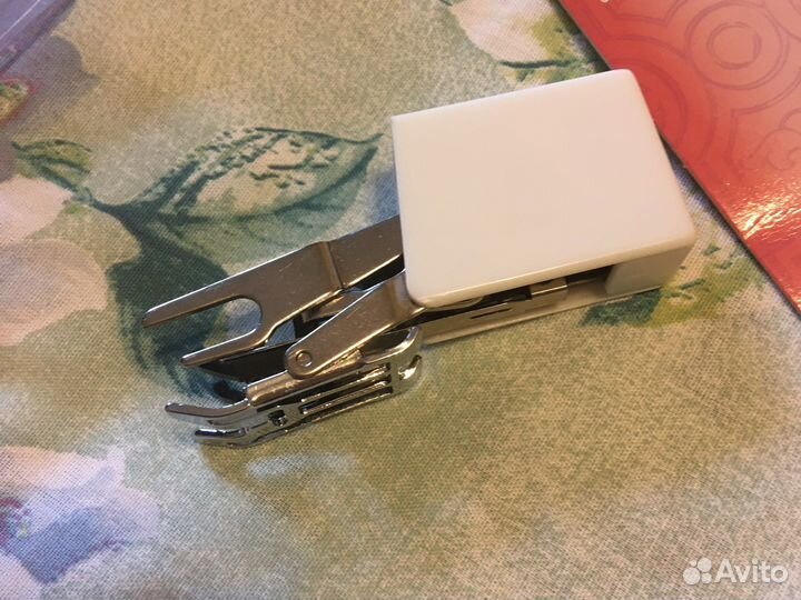 Лапка шагающая Aurora для швейной машины