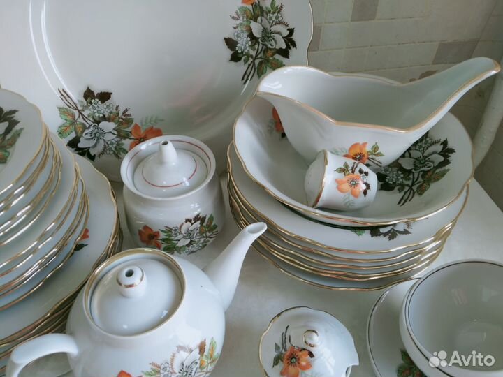 Набор столовой посуды