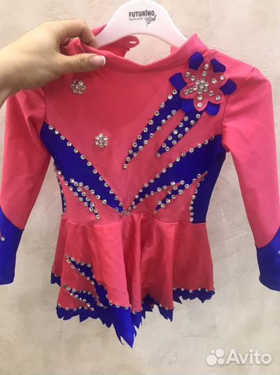 Костюм для художественной гимнастики или фигурного