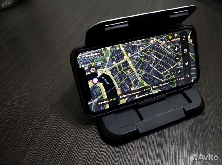 Держатель для смарфона в машину