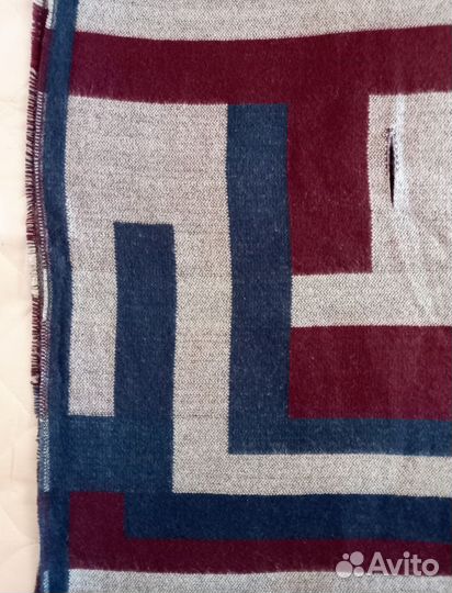 Пончо женское Avon новое размер 54-56