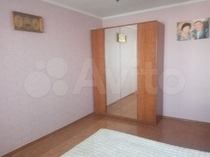 4-к. квартира, 111 м², 8/9 эт.