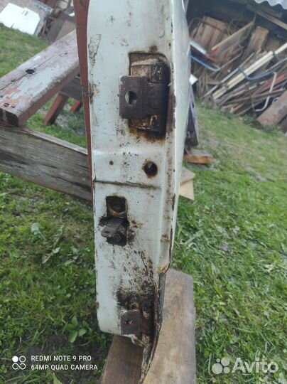 Дверь передняя левая и правая (Ока) ваз 1111