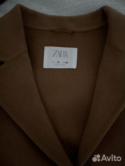 Пальто для девочки zara