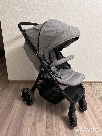 Britax Roemer B-Agile M коляска