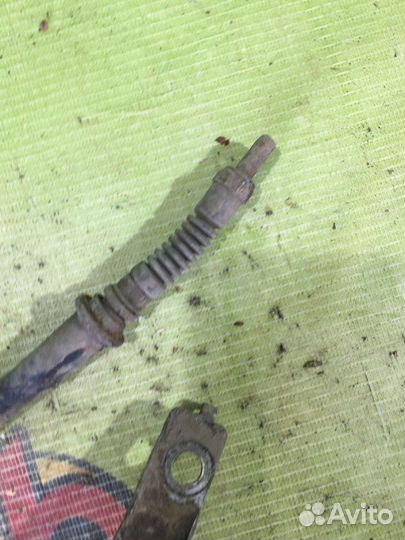 Трос ручника левый Hyundai Solaris 1