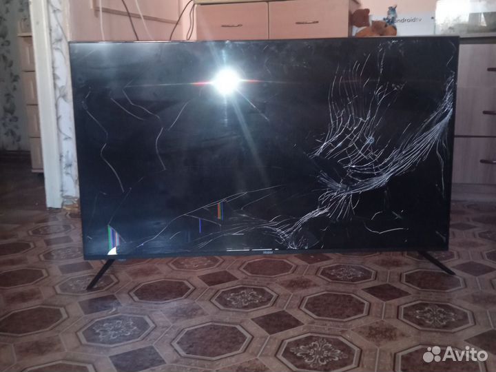 Продам телевизор Haier android tv на запчясти