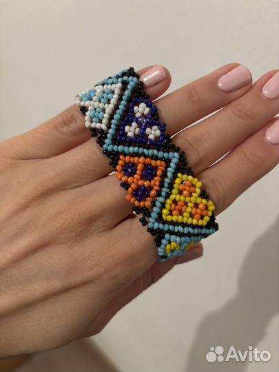 Браслет из бисера широкий