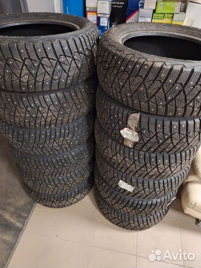 Goodyear Ultragrip 600 225/55 R17