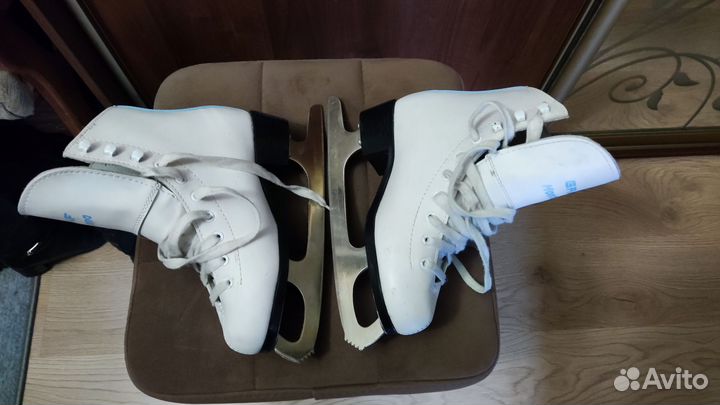 Коньки фигурные