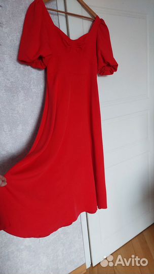 Нарядное женское платье 44-46