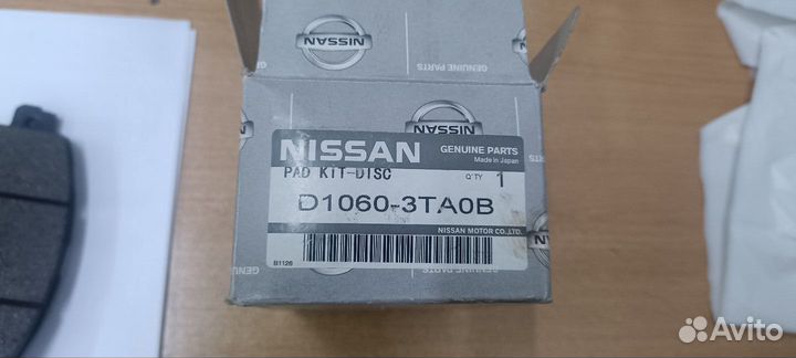 Колодки тормозные передние L33 nissan D10603TA0B