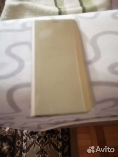 MI-5C. чехол-книжка. В плёнке. цвет золото