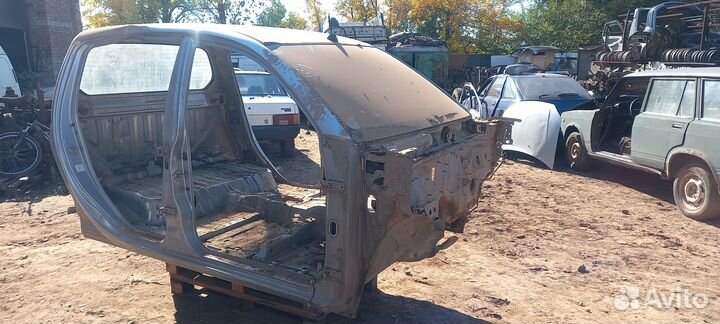 Кабина Mitsubishi L200