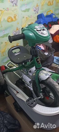 Детские вещи и обувь