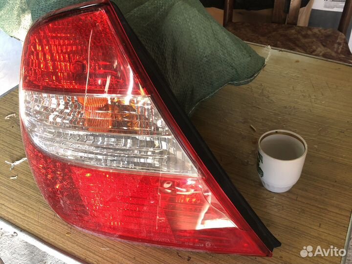 Фонари задние на тойоту камри оригинал