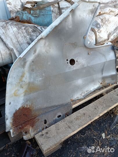 Передние крылья Форд transit