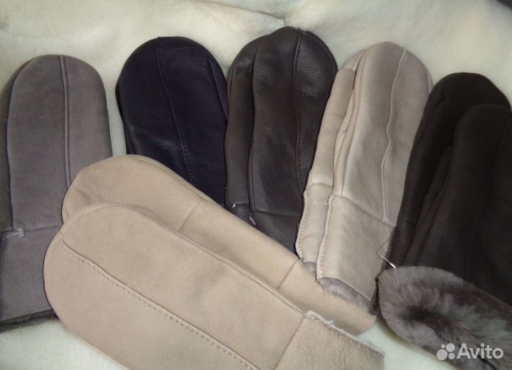Варежки женские из натуральной овчины