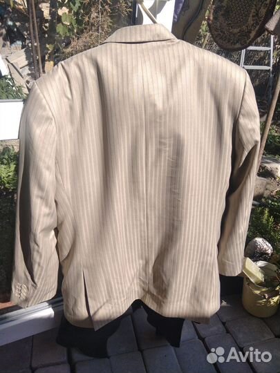 Галстуки,бабочки и пиджаки