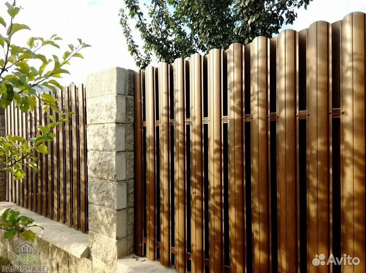 Штакетник на забор клумбы