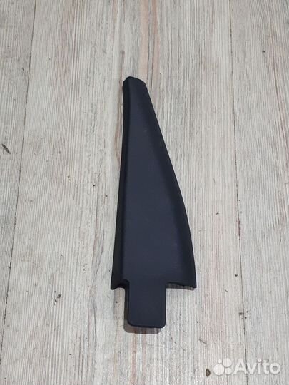 Накладка молдинг двери Nissan note E11 Прав