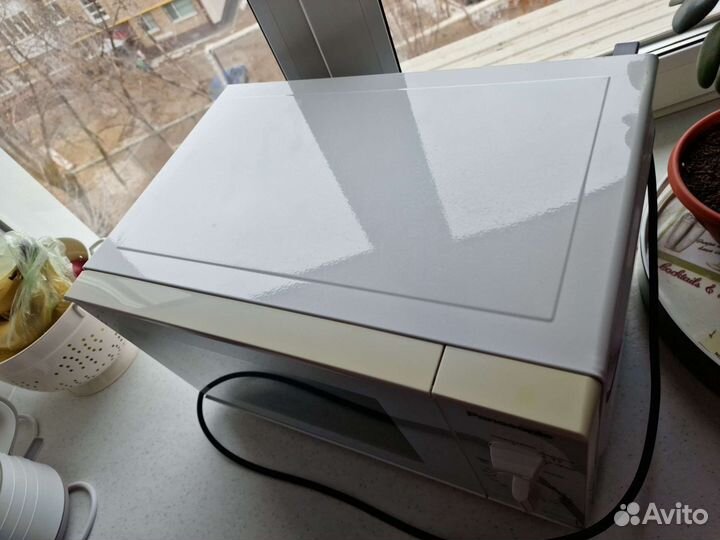 Микроволновая печь Panasonic б/у