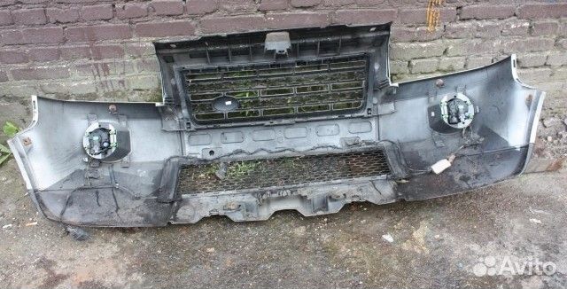 Бампер передний Land Rover Freelander II 2010