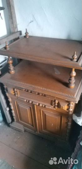 Старинный буфет