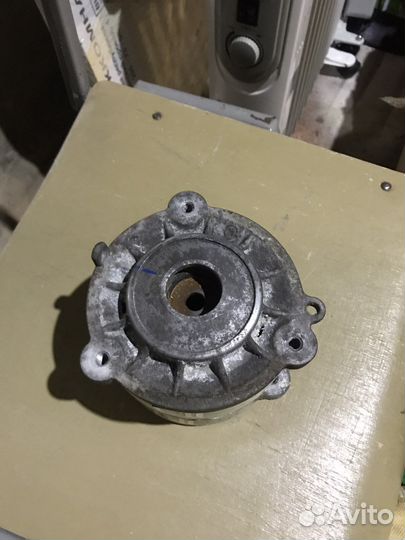 Опора переднего амортизатора Audi a4 b9/a5 f5