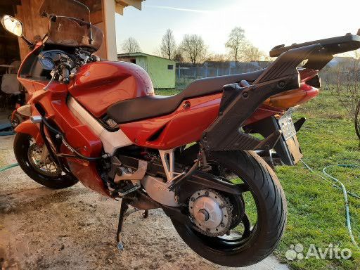 Honda vfr800