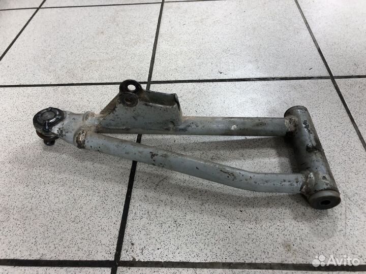 Рычаг передний верхний Arctic cat thundercat 1000